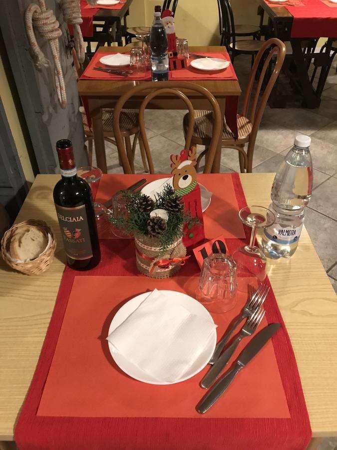 Il Grifo Hotel E Bisteccheria Toscana Montepulciano Stazione Restaurante foto